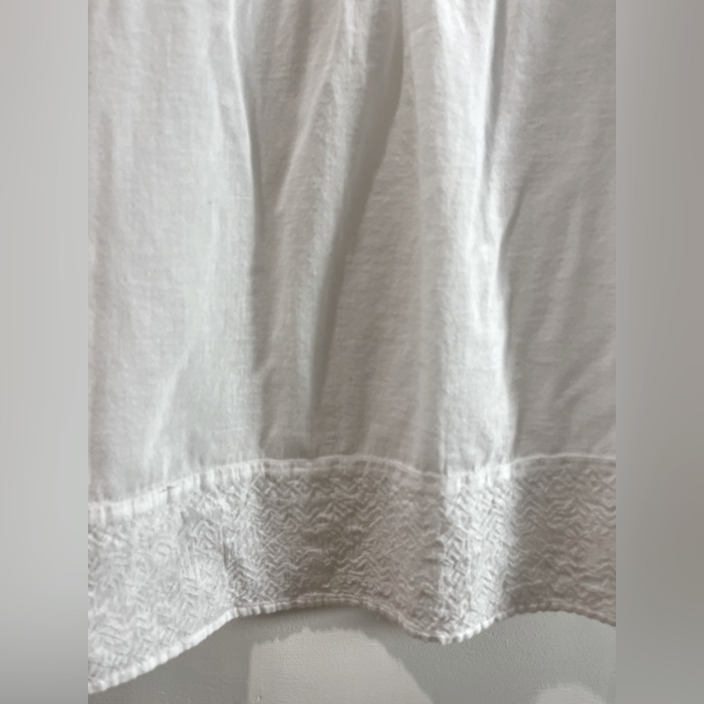 GAP – Y2K white embroidered blouse – Size XS - Picture 8 of 13